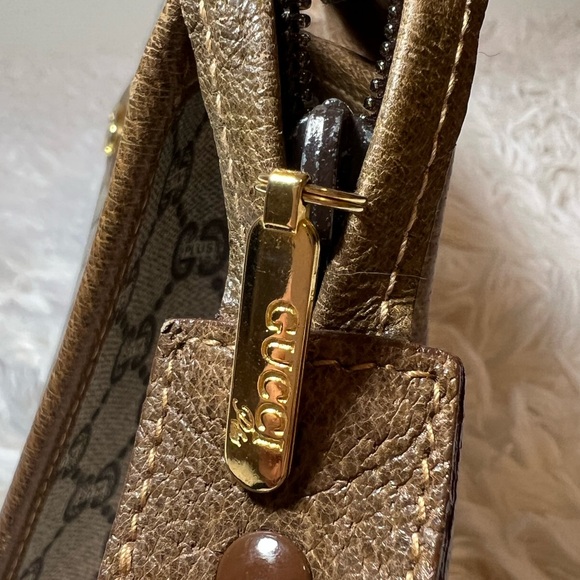 Gucci GG Plus Beige PVC material Cluth Bag - Picture 11 of 11